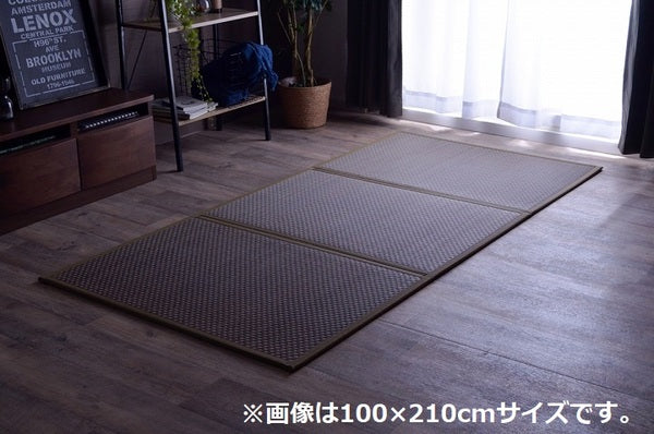 い草 マットレス 3つ折り ダブル 約140×210cm グリーン 日本製 国産 抗菌 防臭 防音 軽量 畳 フロアマット ラグマット【代引不可】